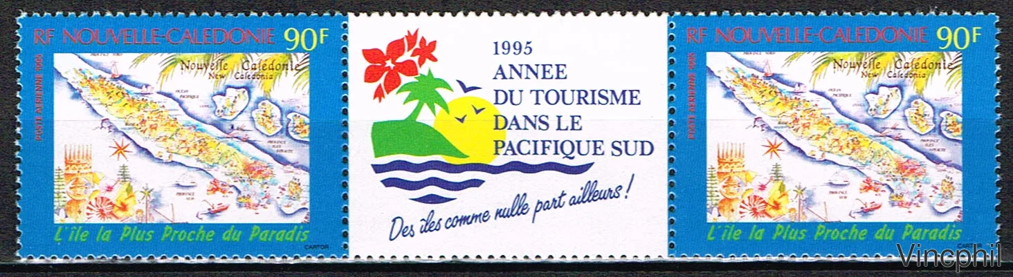 PA 327 A ** Année du tourisme