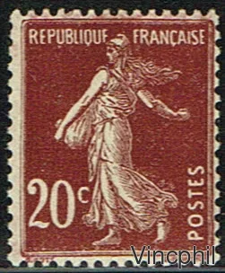 139 b ** Brun foncé