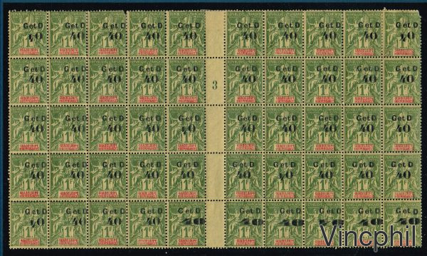 Guadeloupe surchargés G & D n° 48 40 c/1 fr **/* avec les variétés de chiffres et lettres inclus la galerie les photos du verso, du planchage positionnant les variétés et indiquant la qualité des timbres en fonction de leur place, ainsi que la liste des timbres types et variétés. Les charnières parfois fortes consolident le panneau, 3 timbres sont défectueux.