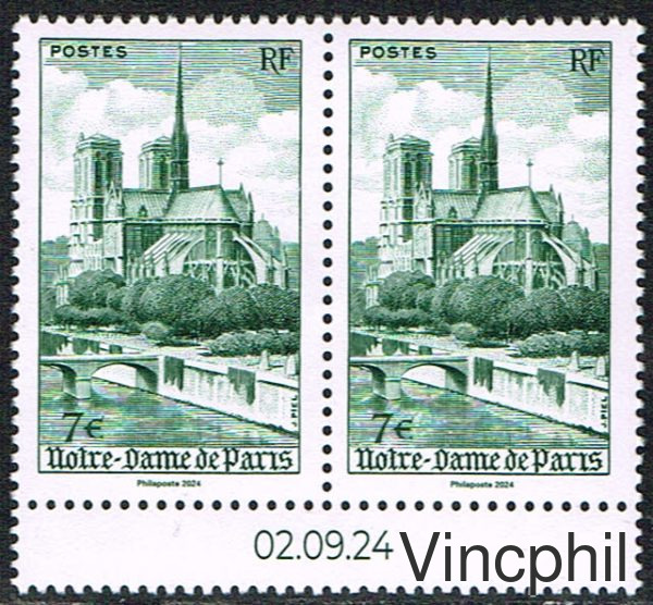 Paire datée de l'affiche Notre Dame neuf