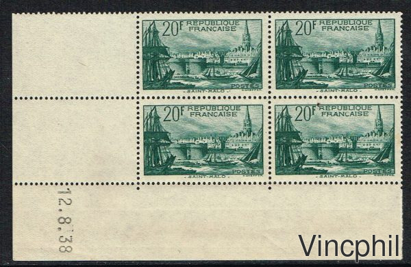 394 ** Coin daté 12 08 1939